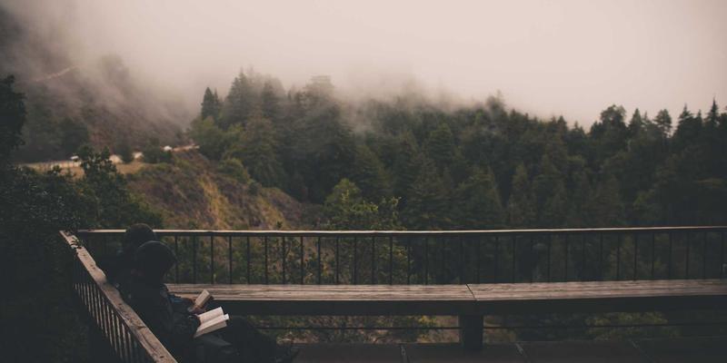 白云石98:从优质矿产到化工原料的多维开发与应用