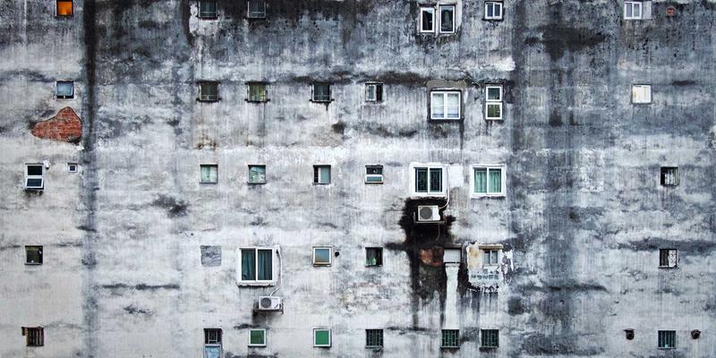 白云石：冶金工业的基石矿产与可持续开发策略