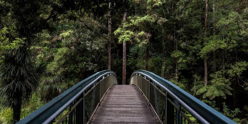 白云石：现代工业不可或缺的关键矿物原料